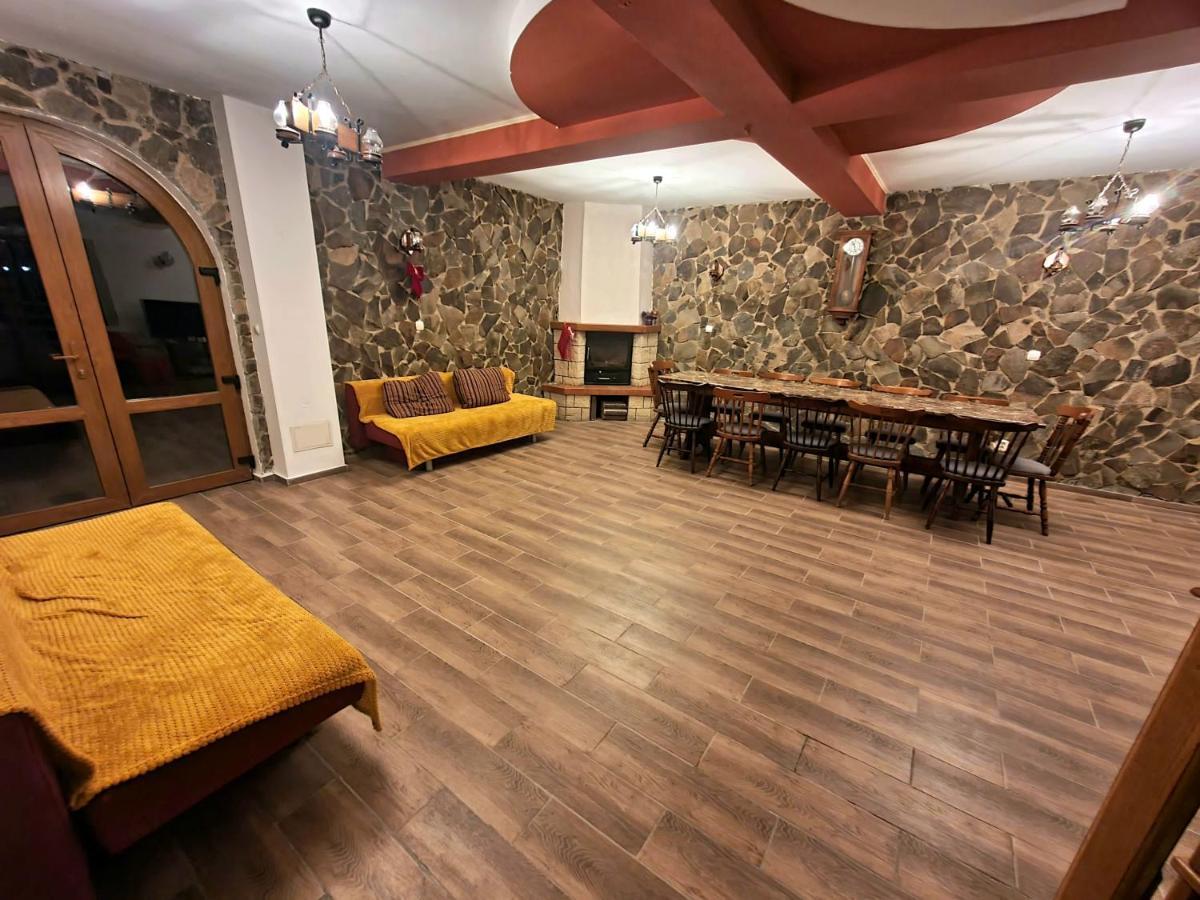 Vila Luca'S Кырцишоара Экстерьер фото